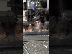 Productos acabados de varios tipos de botellas de vidrio